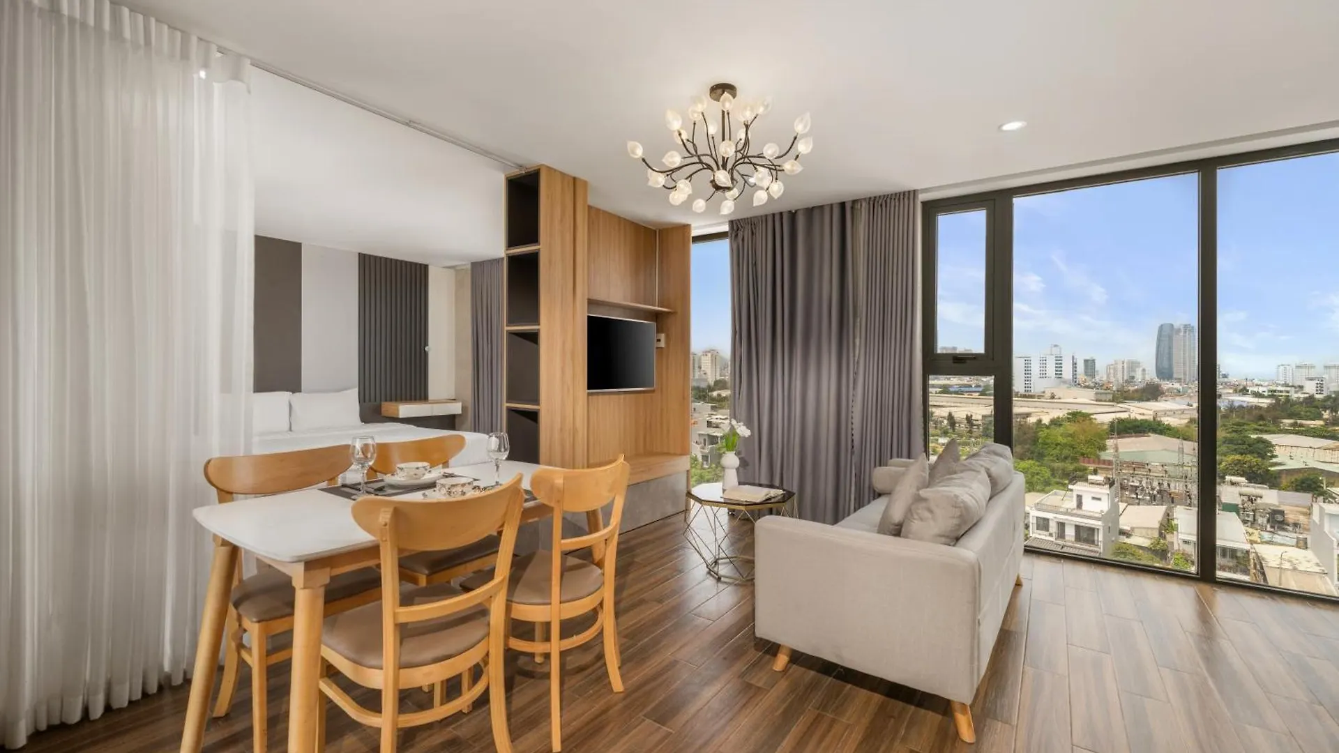 Sea Hotel & Apartment 다낭 4*,  베트남